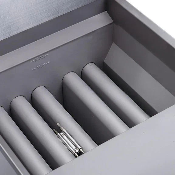 Dukers DCF4-LPG Liquid Propane Gas Fryer with 4 Tube Burners - Image 4