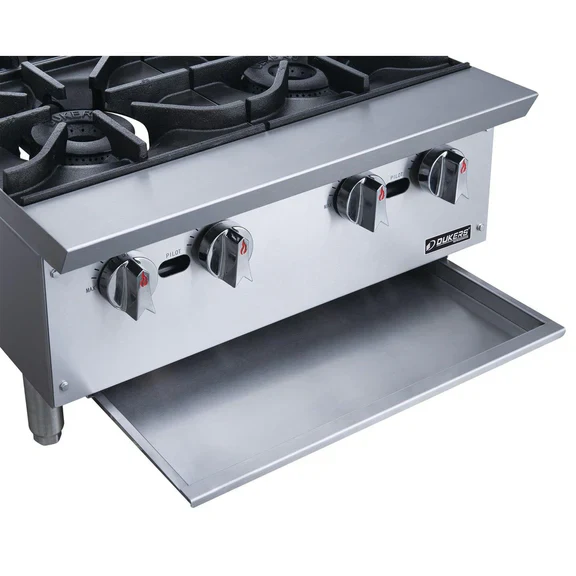 Dukers DCHPB48 48" Hot Plate with 8 Burners - Image 5